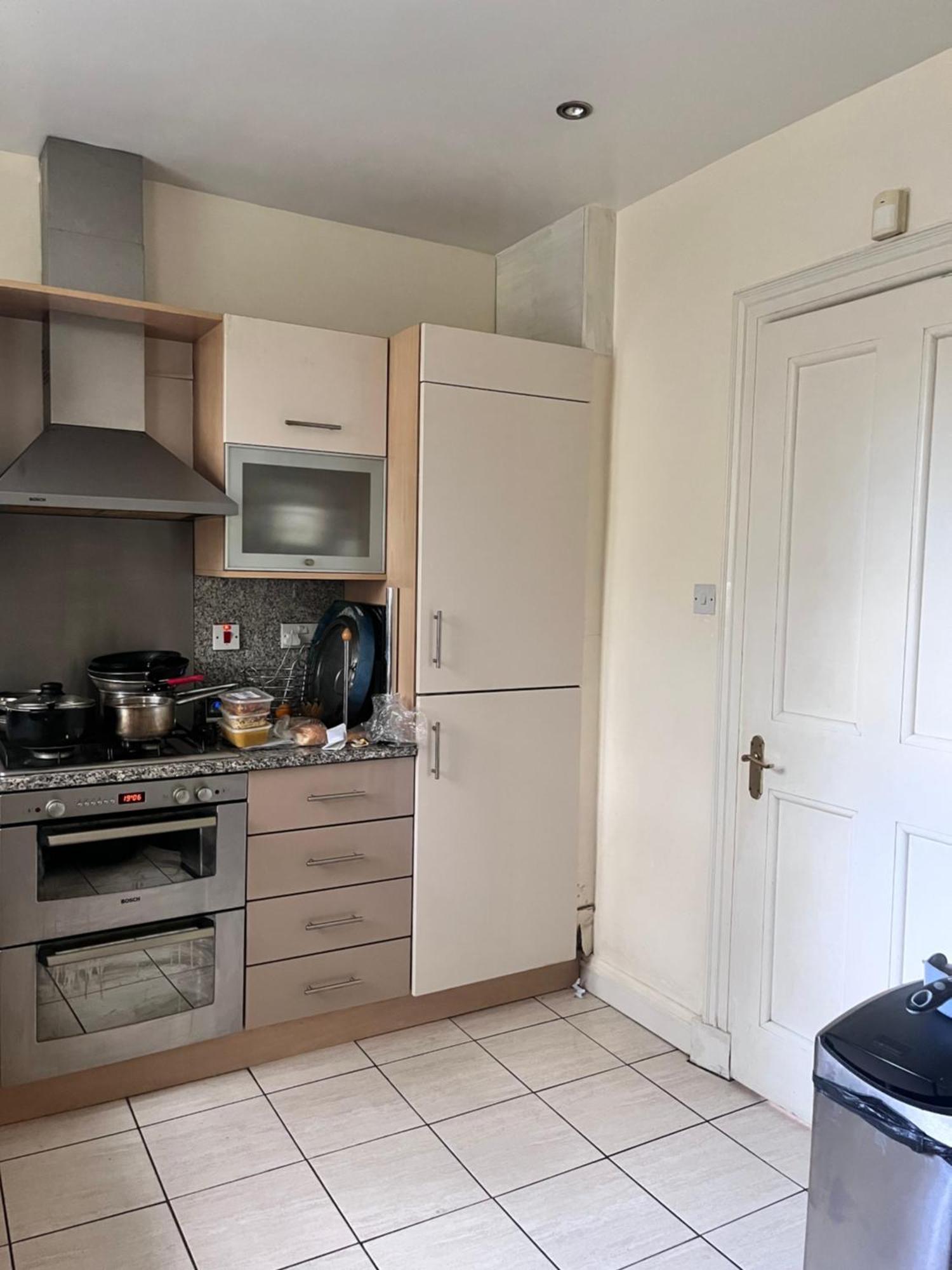 Private Room In Charming Detached House In Newington — Photos 3